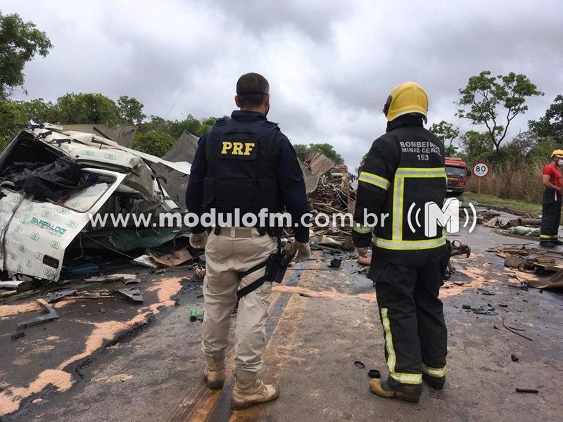 Veja o vídeo: Tragédia na BR 040, em Paracatu,...