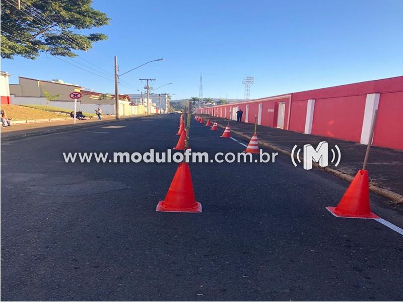 Provas teóricas e práticas de direção veicular estão suspensas...