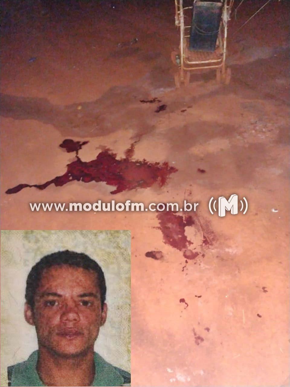 Homem é morto a tiros em acampamento de ciganos em Monte Carmelo