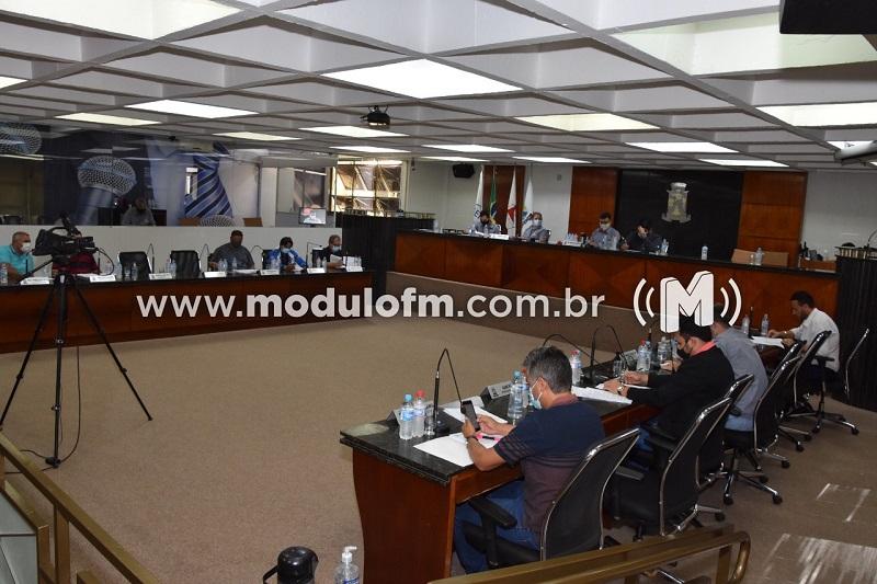 Vereador apresenta projeto que penaliza alunos que vandalizarem patrimônio...