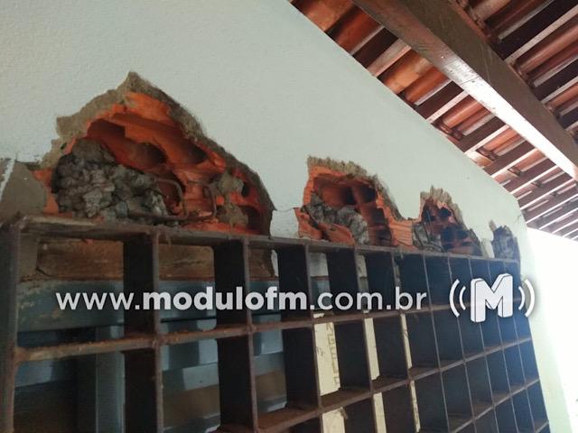Imagem 4 do post Foragido é recapturado, faz ameaças e promove quebradeira em cela em Patos de Minas