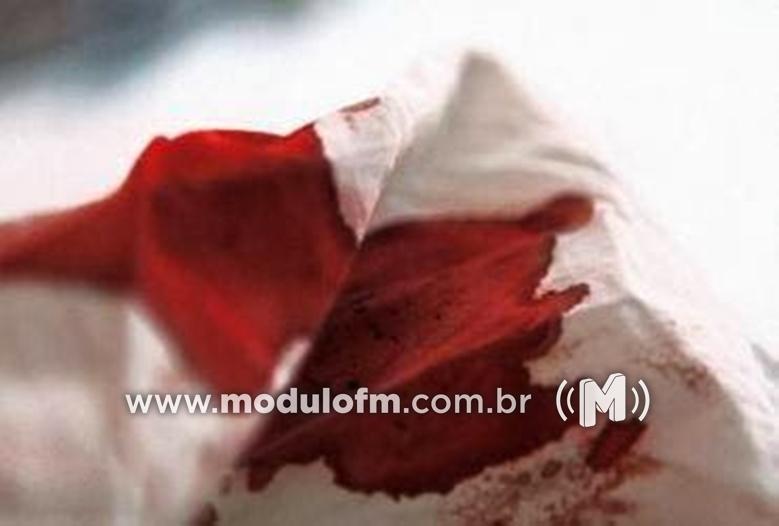 Homem acerta as próprias nádegas em disparo acidental em Patrocínio