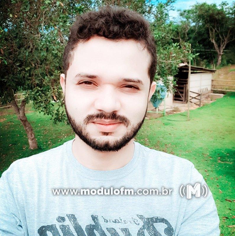 Jovem é encontrado morto em carroceria de picape com 5 perfurações no peito