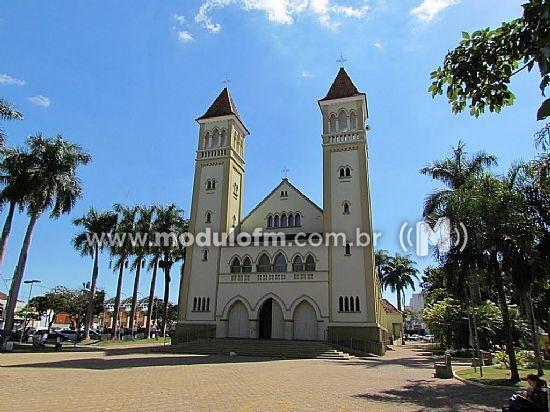 Paróquia Nossa Senhora do Patrocínio não consegue autorização para...