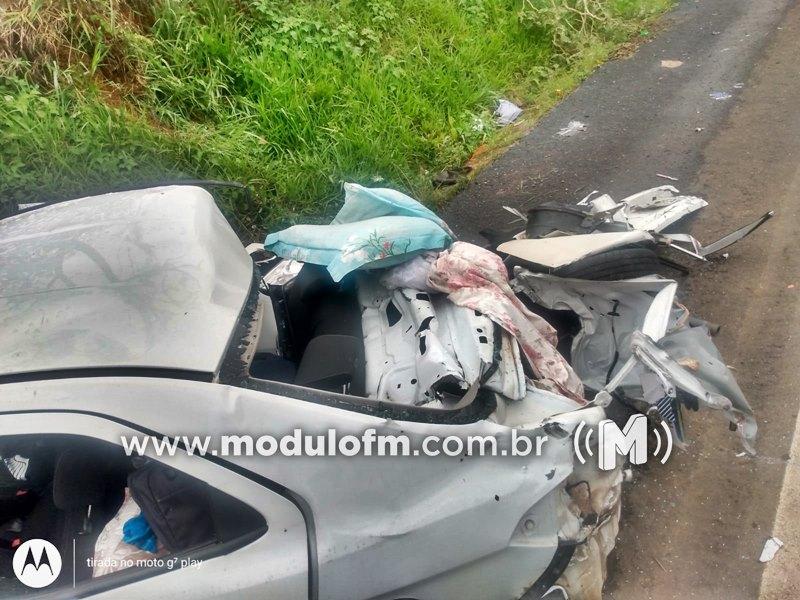 Imagem 5 do post Criança de seis anos morre após ser arremessada para fora de veículo na BR-354