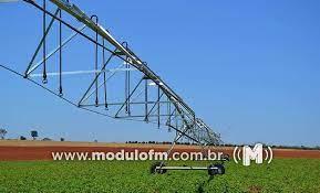 Criminosos invadem propriedade rural e furtam fiação de pivô