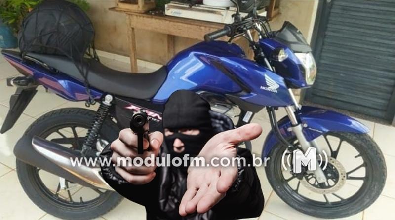Quatro dias após comprar moto para trabalhar, motoboy é...
