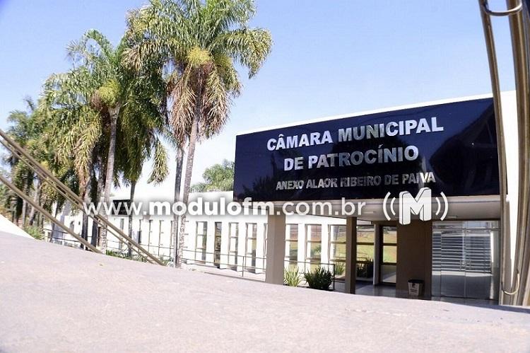 Revisão salarial dos vereadores e servidores da Câmara Municipal...