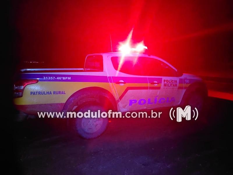 Dois homens tentam forjar roubo de carro para receber...