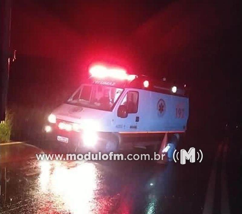 Imagem 2 do post Caminhoneiro morre após colisão frontal na BR-365 em Patrocínio