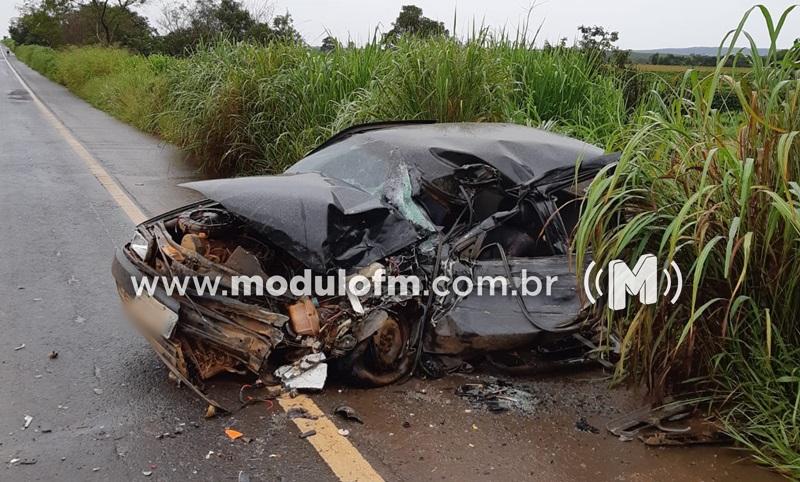 Imagem 4 do post Morador de Cruzeiro da Fortaleza não resiste e morre em hospital de Patrocínio após grave acidente na BR-365