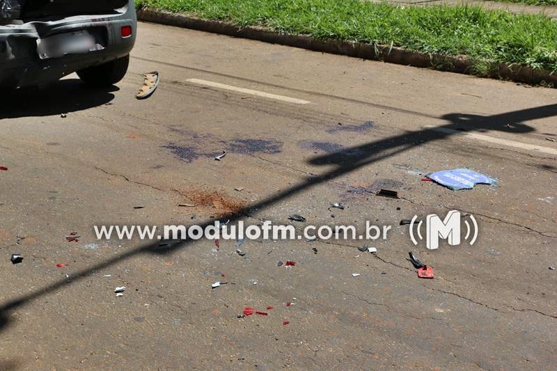 Imagem 1 do post Motociclista inabilitado fica gravemente ferido após colidir em veículo que manobrava de marcha ré