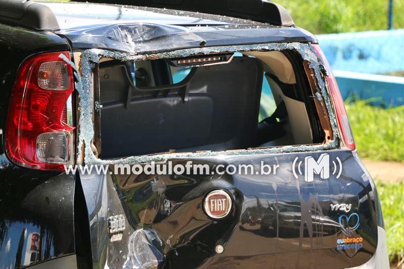 Imagem 9 do post Motociclista inabilitado fica gravemente ferido após colidir em veículo que manobrava de marcha ré