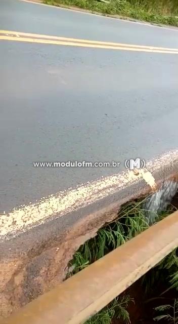 Imagem 3 do post Rachadura interdita parcialmente ponte na BR-365 entre Patrocínio a Patos de Minas