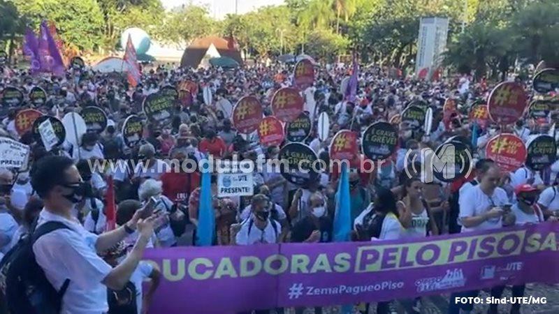 Após suspenção da greve dos professores, aulas devem retornar...