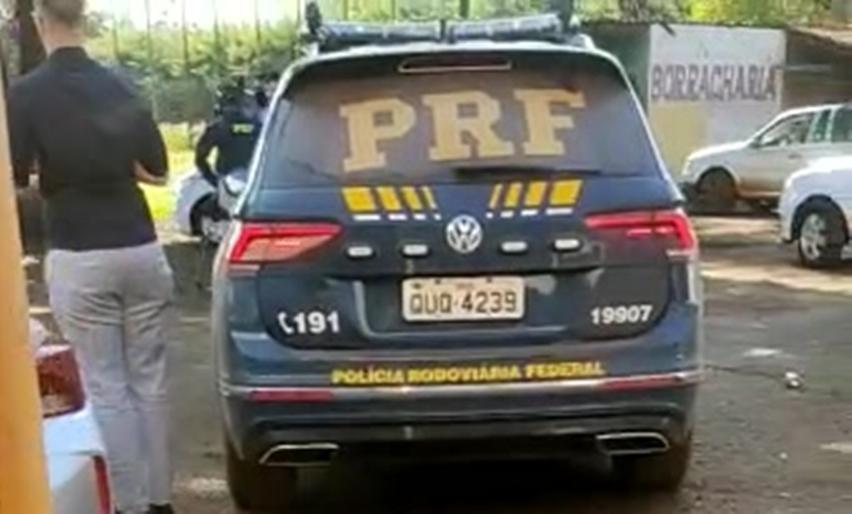 Imagem 5 do post Homem morre em confronto com a polícia após assalto em ônibus na BR-365 em Patrocínio