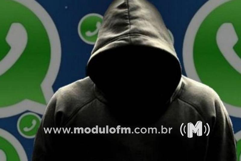 Mulher cai em golpe pelo WhatsApp após estelionatário se...