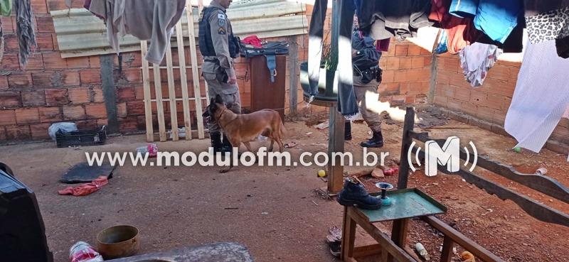 Imagem 2 do post PM deflagra operação de combate ao tráfico de drogas e prende 3 pessoas em Patrocínio
