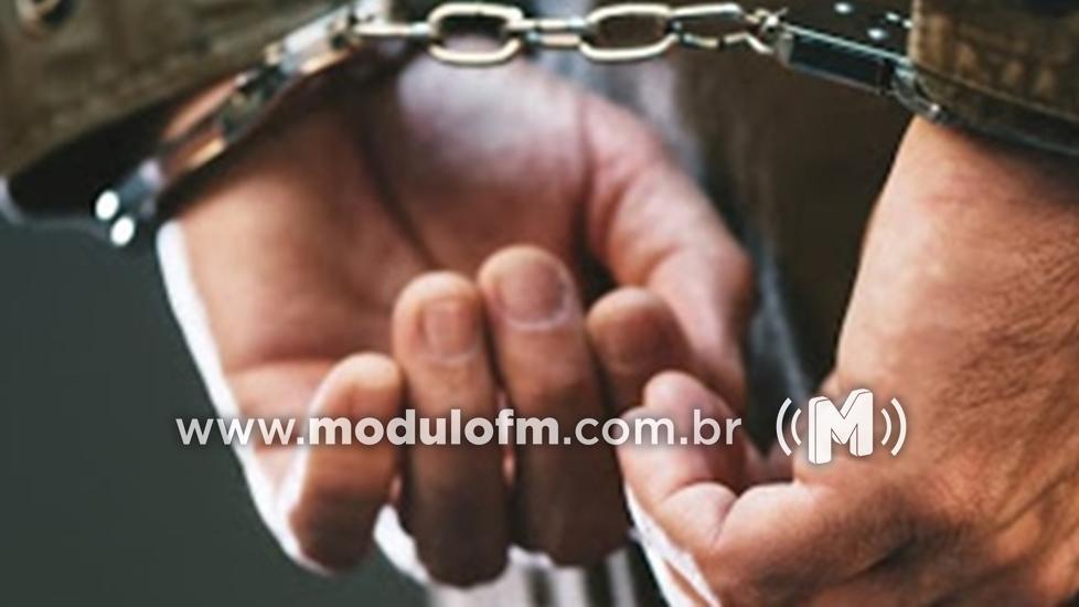 Velho conhecido no meio policial é preso após furtar...