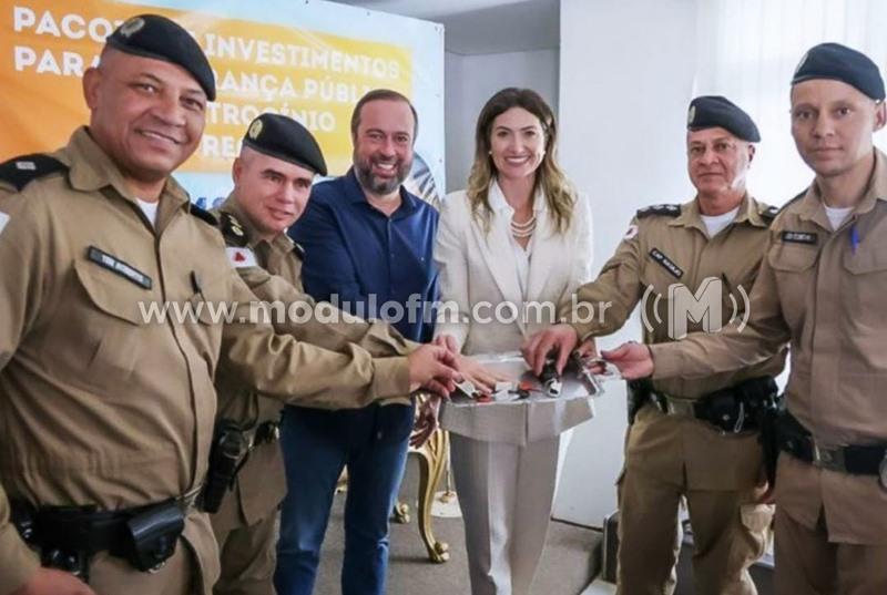 Solenidade é realizada para a entrega de viaturas, armamentos...