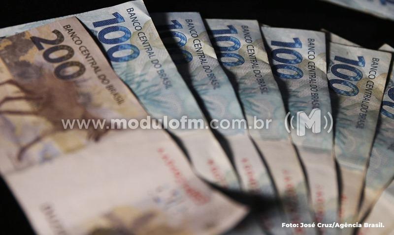 Complemento de R$ 200 do Auxílio Brasil começará a...