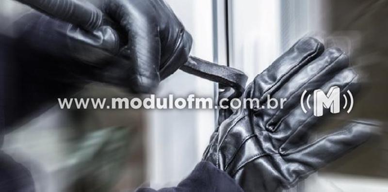 Escola é invadida e objetos são furtados em Patrocínio
