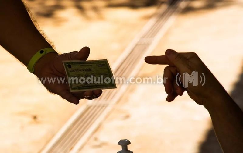 Sindcomércio de Patrocínio divulga comunicado às empresas acerca de...