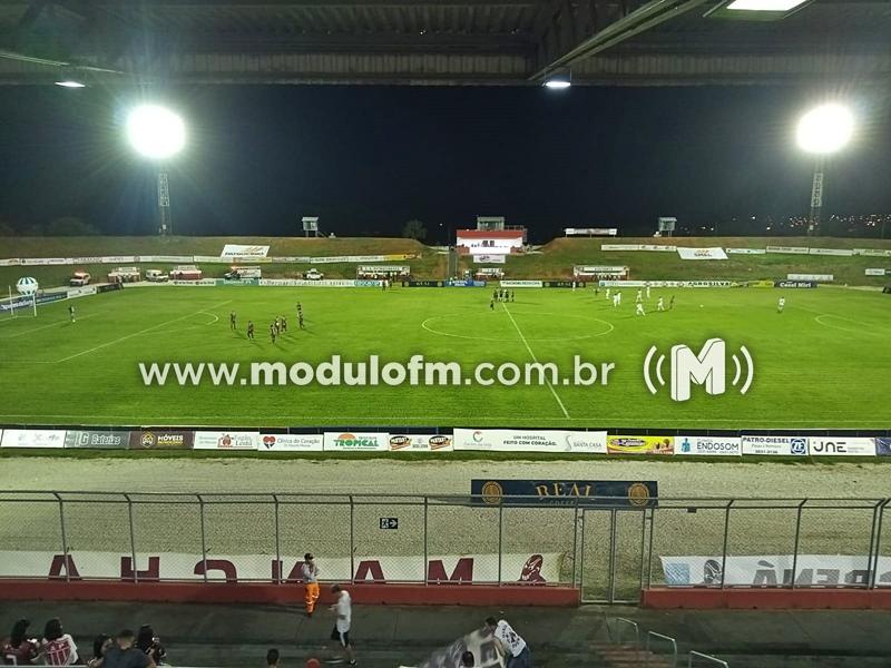 Com arbitragem polêmica CAP perde em casa para o...