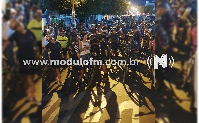 Motociclistas e ciclistas dão adeus a colega vítima de...