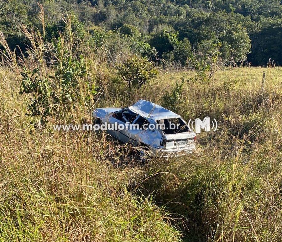 Imagem 2 do post Homem perde a vida após grave acidente na MGC-462 em Patrocínio