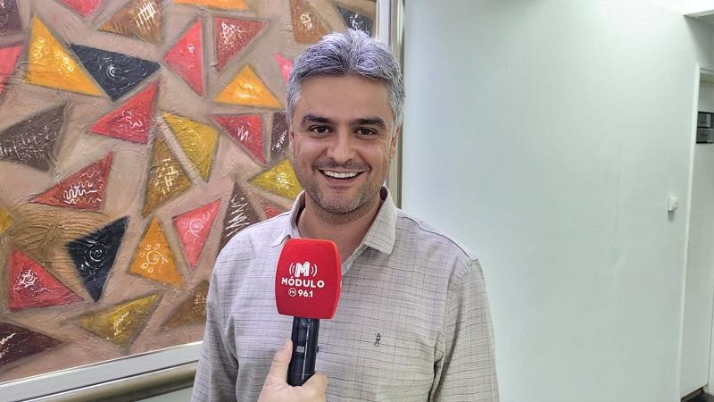 Vereador aponta incoerência da Câmara ao aprovar projeto que...