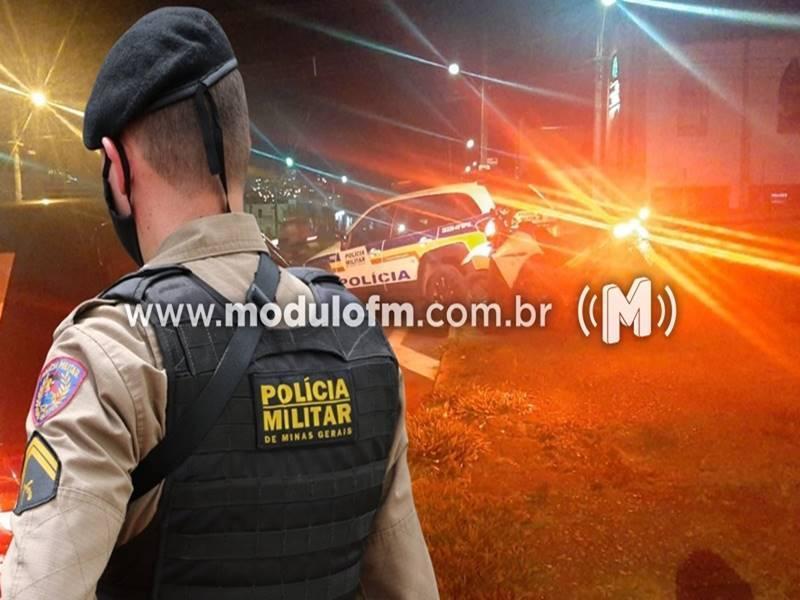Homem é preso após violar medida protetiva e ameaçar...