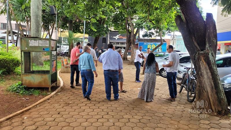 Trailers da Avenida Rui Barbosa serão transferidos para a...