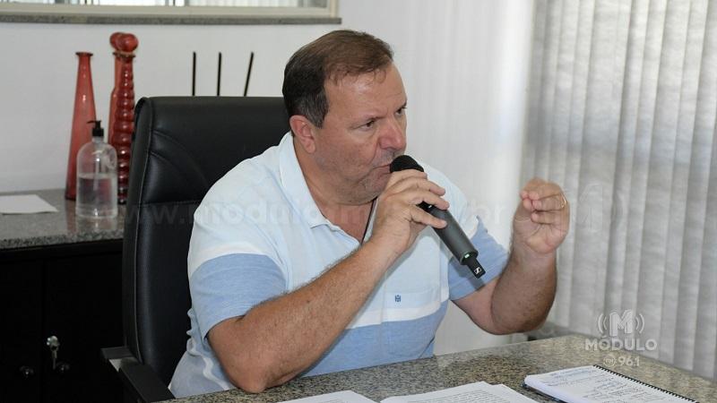 Prefeito anuncia quais secretários serão afastados para disputar as...