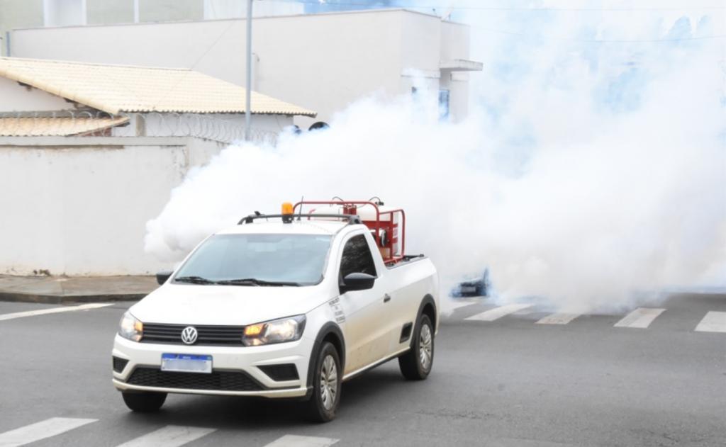 Veículo fumacê vai combater mosquito da dengue a partir...