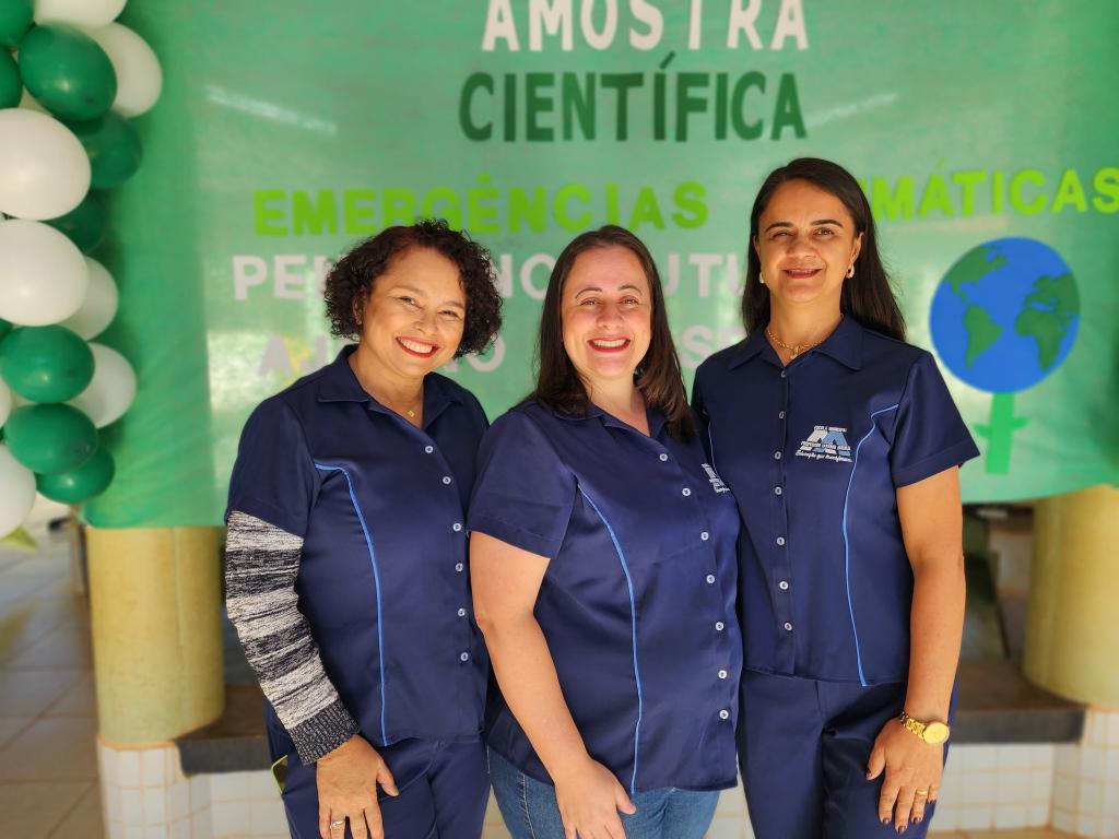 Alunos da Escola Afrânio Amaral realizam Mostra Científica sobre...