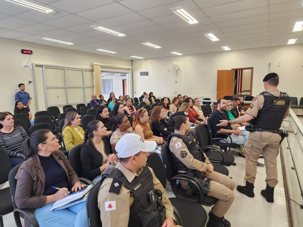 Imagem 3 do post Audiência pública em Patrocínio discute combate à violência doméstica com lançamento do programa