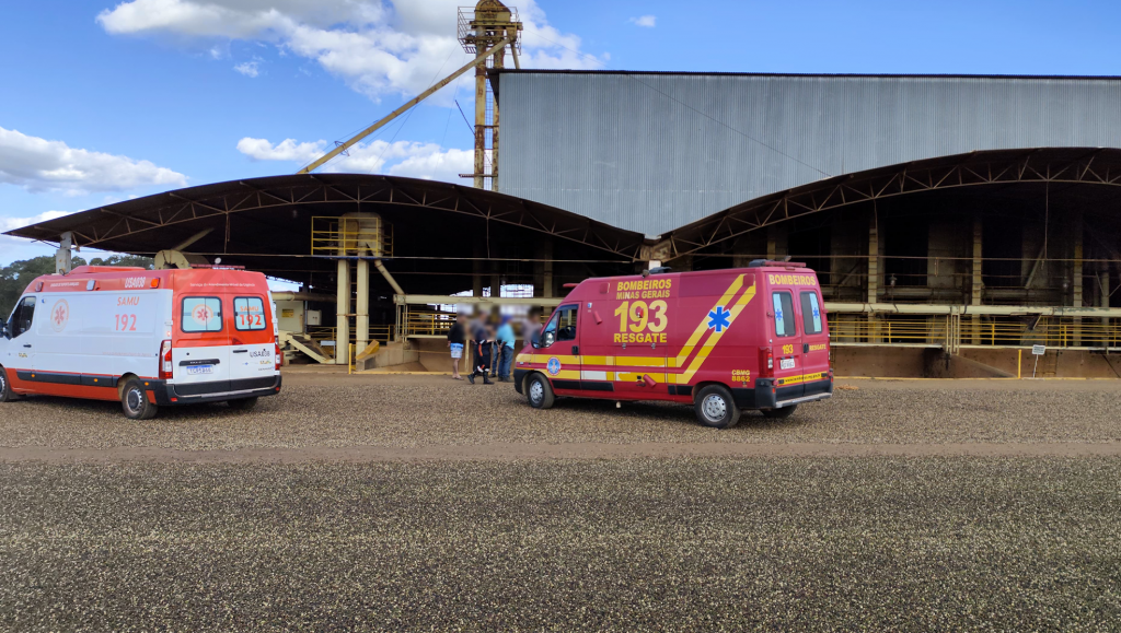 Trabalhador morre soterrado em tulha de café em fazenda...