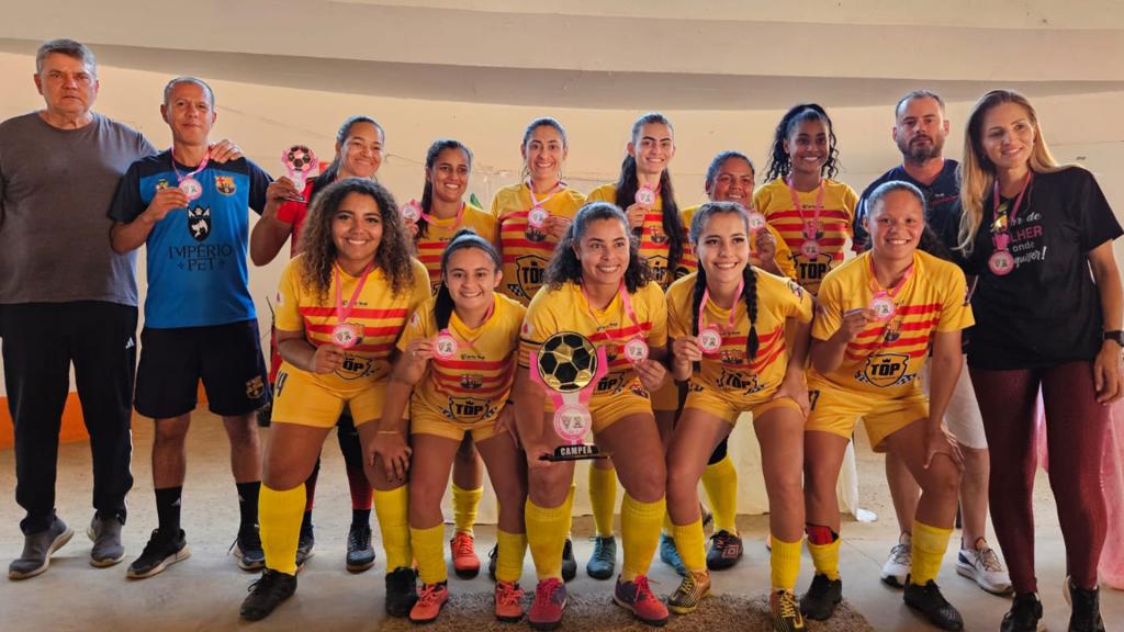 Barcelona vence nos pênaltis e conquista o título do 1º Quadrangular de Fut7 Feminino de Patrocínio