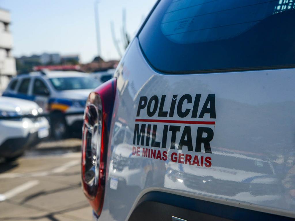 Criminosos invadem concessionária e furtam TV em Patrocínio