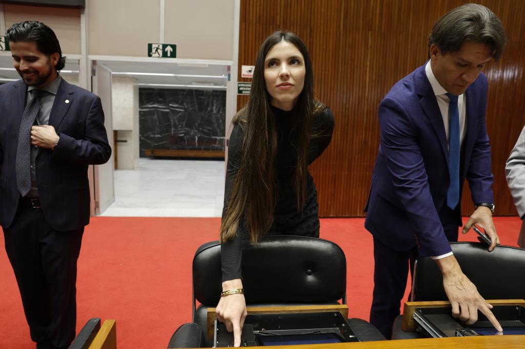 Aprovado projeto da deputada Maria Clara Marra que incentiva...