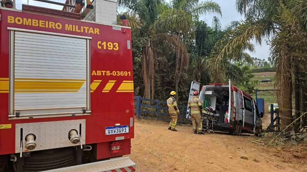 Imagem 2 do post Acidente na estrada de Bom Jardim deixa duas pessoas feridas