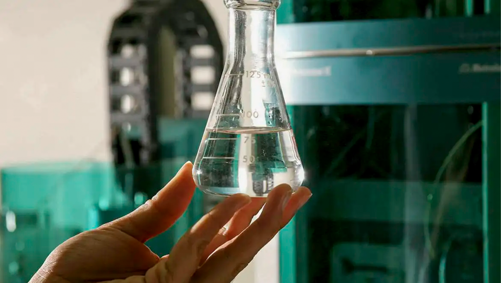 Minas segue sem registros de intoxicação por metanol, alerta...