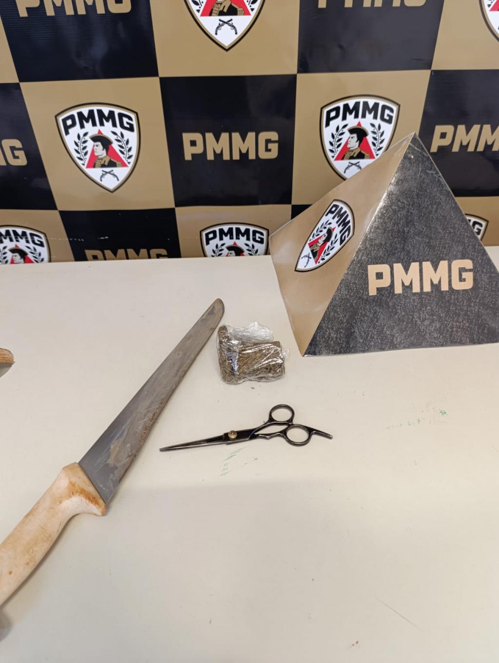 Abordagem perto de escola termina com prisão por tráfico no bairro Santo Antônio