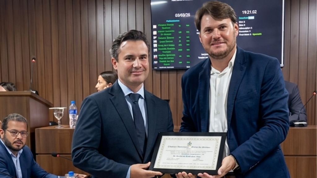 Câmara de Serra do Salitre concede título de Cidadão Honorário a Roni...